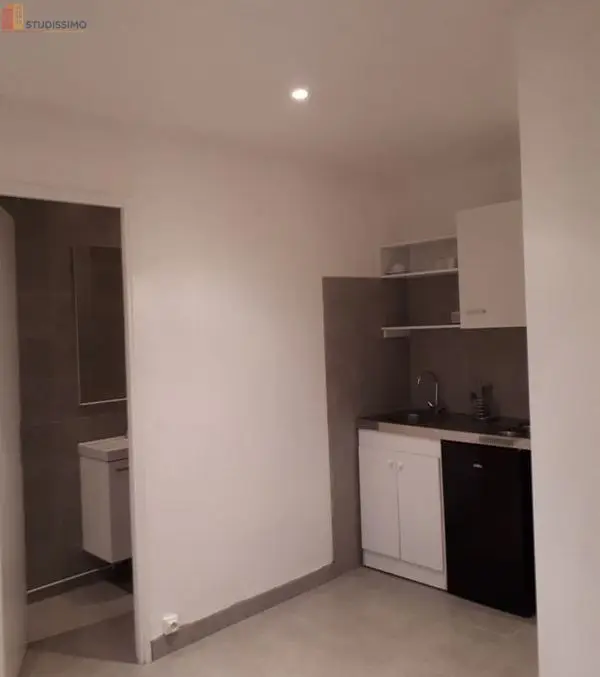 Studio 16m² Saint-Étienne 42100 - Photo 1