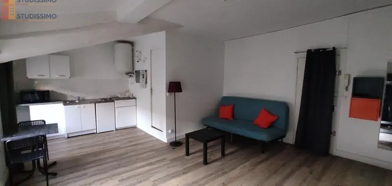 Studio meublé 32m² Saint-Étienne 42000 - Meublé, 4e étage - Photo 1