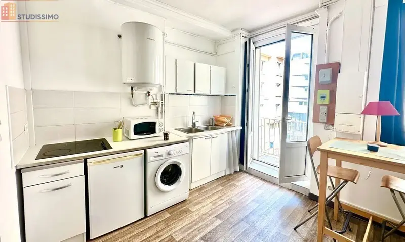 Studio 28m² Saint-Étienne centre - Meublé, lumineux - Photo 3