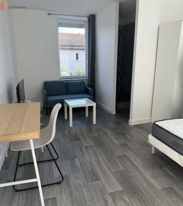 Studio 20m² Roanne - 1er étage - Photo 4