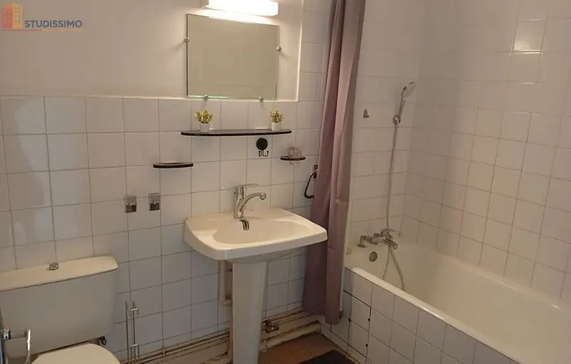 Studio 30m² Saint-Étienne 42100 - Meublé, proche tram - Photo 6