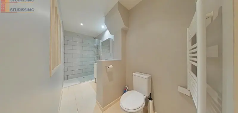 Studio 54m² Saint-Étienne 42000 - Photo 9