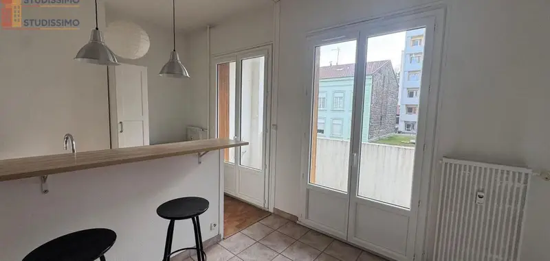 Studio 31m² Saint-Étienne 42100 - Photo 2