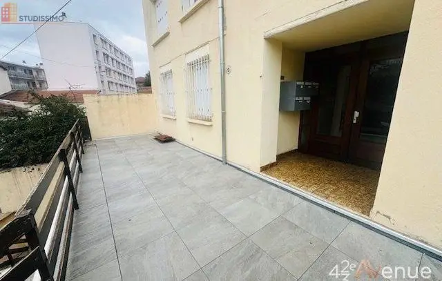 Studio 25m² Saint-Étienne 42000 - Photo 1