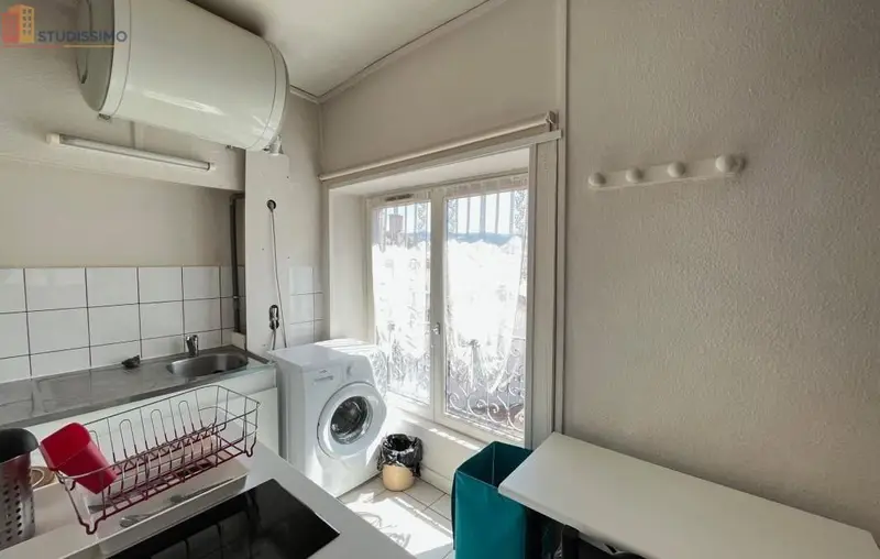 Studio meublé 25m² Saint-Étienne 42000 - Meublé, 3e étage - Photo 4