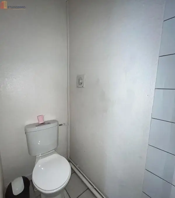 Studio meublé 25m² Saint-Étienne 42000 - Meublé, 3e étage - Photo 1