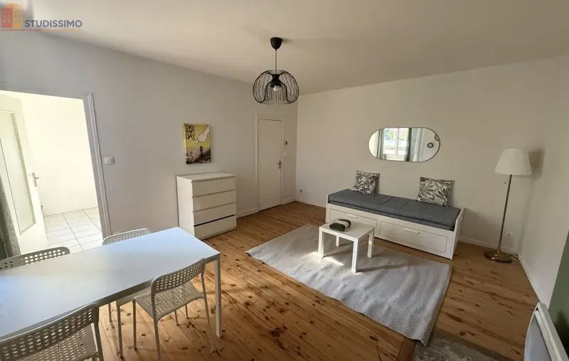 Studio meublé 37m² Saint-Étienne 42000 - Meublé, 2e étage - Photo 3