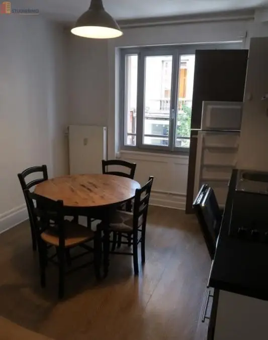 Studio 36m² Saint-Étienne - 1er étage, lumineux - Photo 7