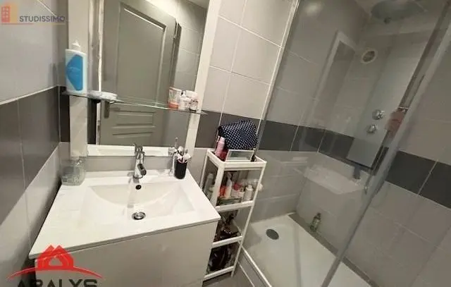 Studio 20m² Roanne 42300 - Meublé, 1 pièce - Photo 1