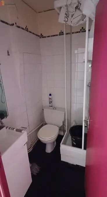 Studio meublé 20m² Saint-Étienne 42000 - Meublé, 2e étage - Photo 4