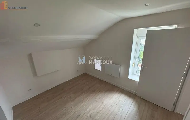 Studio 28m² Savigneux - Étage 2, DPE D - Photo 21