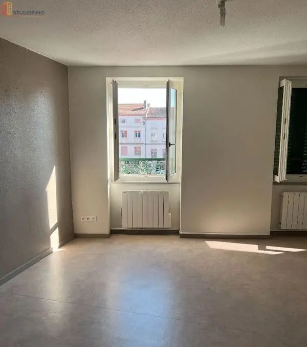 Studio 28m² Roanne 42300 - Photo 4