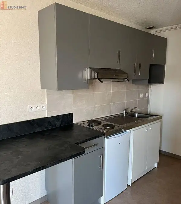 Studio 28m² Roanne 42300 - Photo 2
