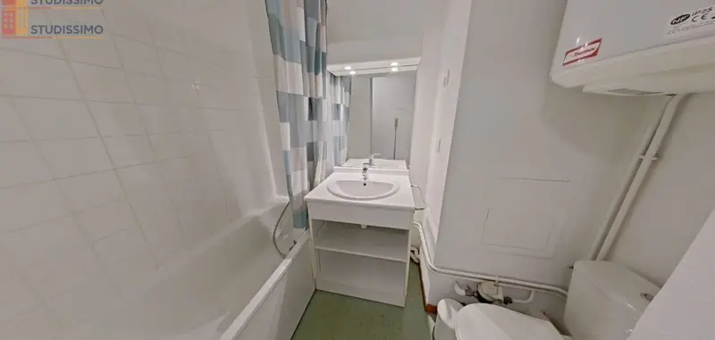 Studio 18m² Saint-Étienne 42000 - Meublé, lumineux - Photo 1