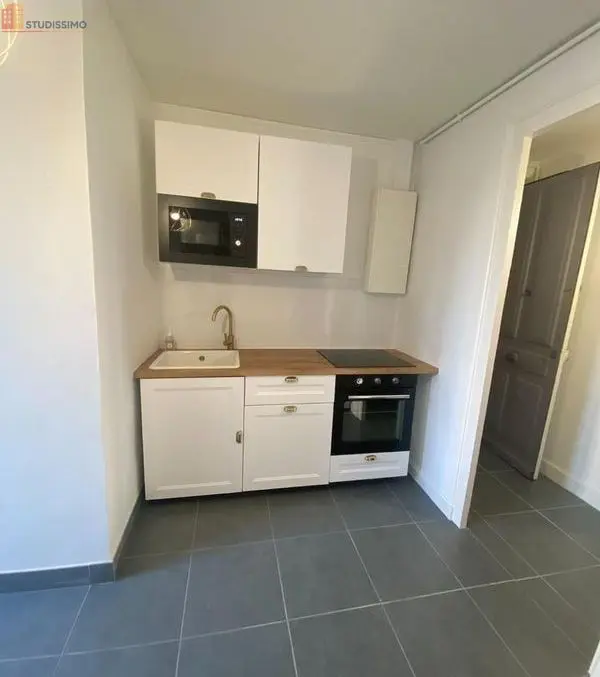 Studio meublé 31m² Saint-Étienne 42100 - Meublé, 1er étage - Photo 20
