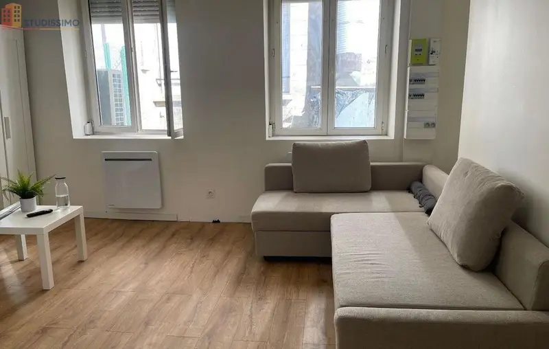 Studio 24m² Saint-Étienne - Lumineux, au 1er étage - Photo 11