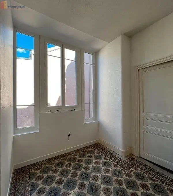 Studio 36m² Roanne 42300 - Meublé, DPE D - Photo 7