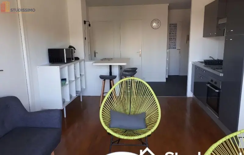 Studio meublé 13m² Saint-Étienne 42100 - Étage élevé, lumineux - Photo 10