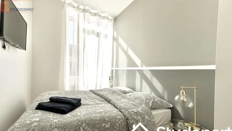Studio meublé 11m² Saint-Étienne 42100 - Lumineux - Photo 2