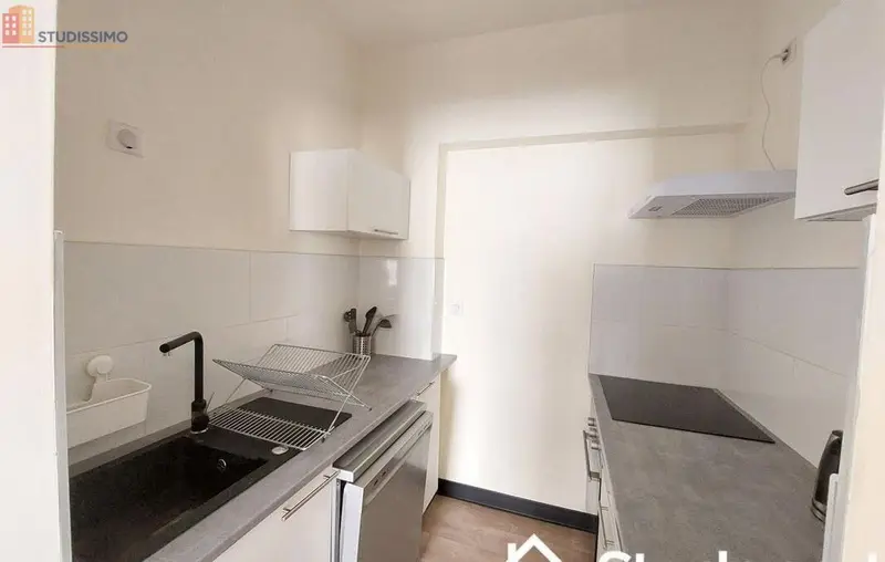 Studio 9m² Saint-Étienne 42000 - Meublé, au 2e étage - Photo 5