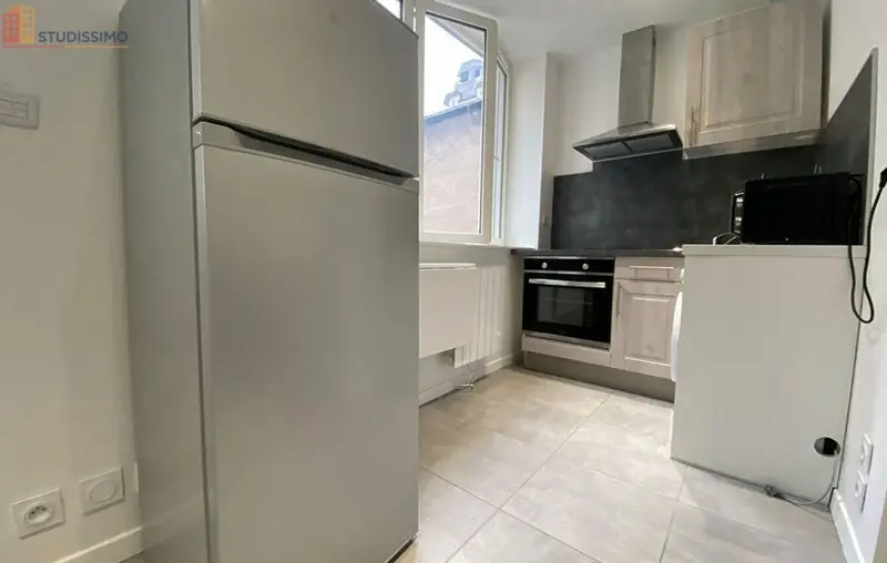 Studio meublé 20m² Saint-Étienne 42000 - Meublé, 1er étage - Photo 2