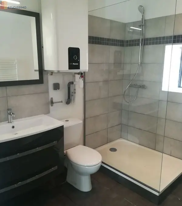 Studio meublé 26m² Montbrison - Lumineux, équipé - Photo 5