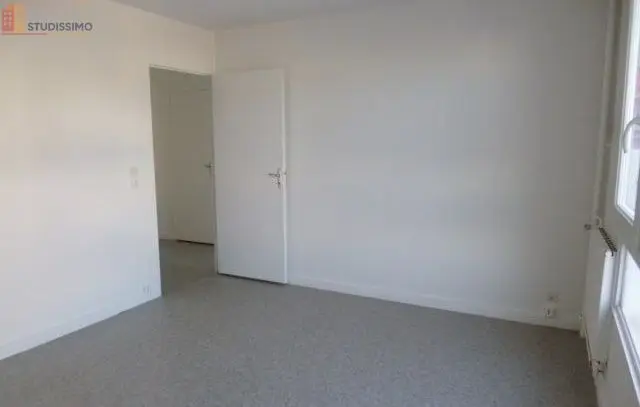 Studio 30m² Saint-Étienne 42000 - Étage 2 - Photo 4
