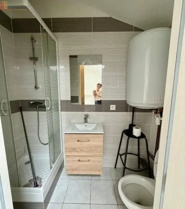 Studio meublé 15m² Saint-Étienne 42000 - Meublé, DPE D - Photo 1
