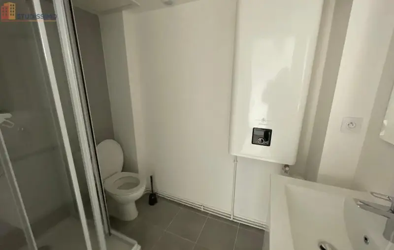 Studio meublé 12m² Saint-Étienne 42000 - Meublé, 4e étage - Photo 8