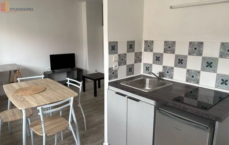 Studio meublé 32m² Roanne - Meublé, lumineux - Photo 1