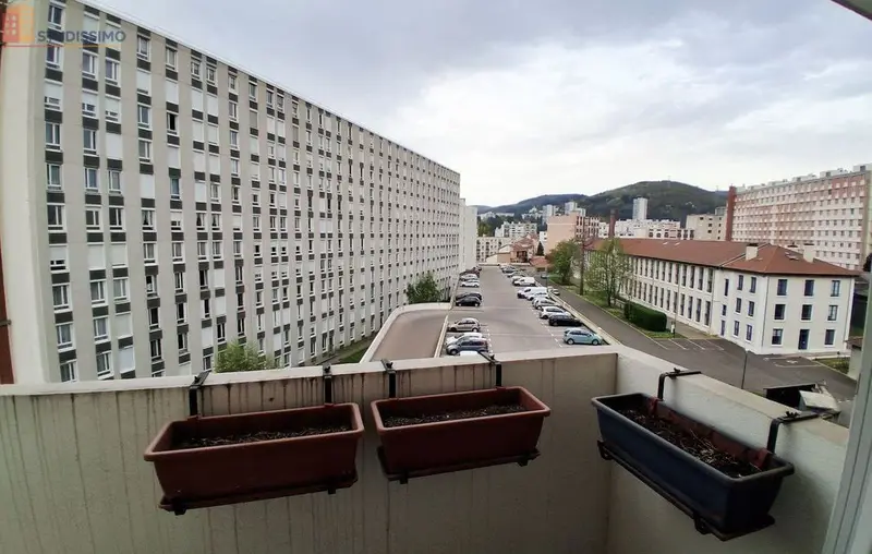 Studio 27m² Saint-Étienne 42100 - Meublé, 5e étage - Photo 2