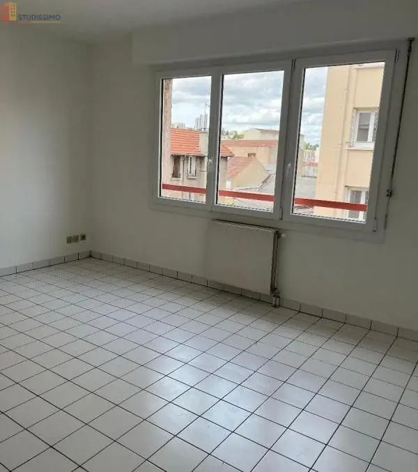 Studio 38m² Saint-Étienne 42100 - Lumineux, étage 3 - Photo 1
