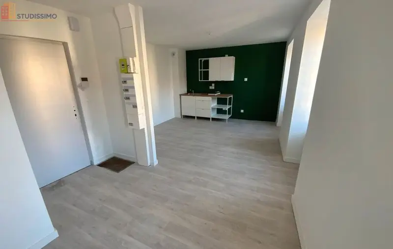 Studio 29m² Montbrison - Parking, proche école infirmière - Photo 8