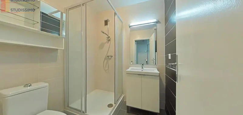 Studio meublé 26m² Saint-Étienne 42000 - Meublé, étage 4 - Photo 2