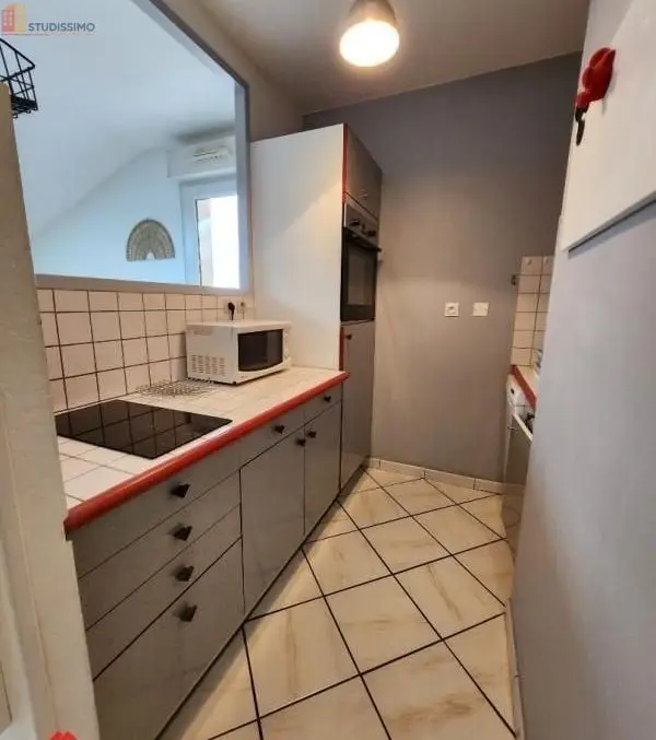 Studio 25m² Roanne - Copro DPE C - Photo 6