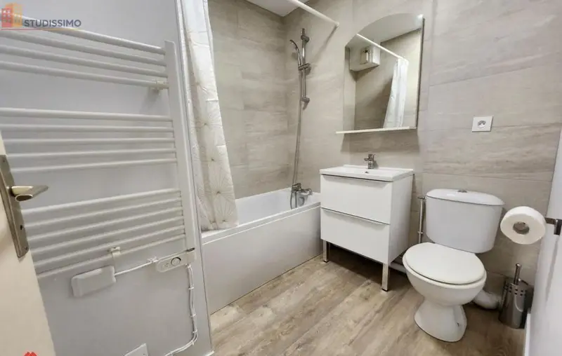 Studio 25m² Roanne - Copro DPE C - Photo 1