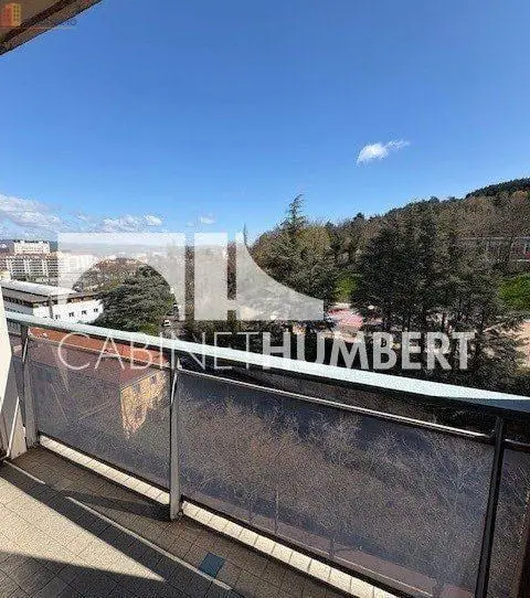 Studio 32m² Saint-Étienne - Étage élevé, lumineux - Photo 2
