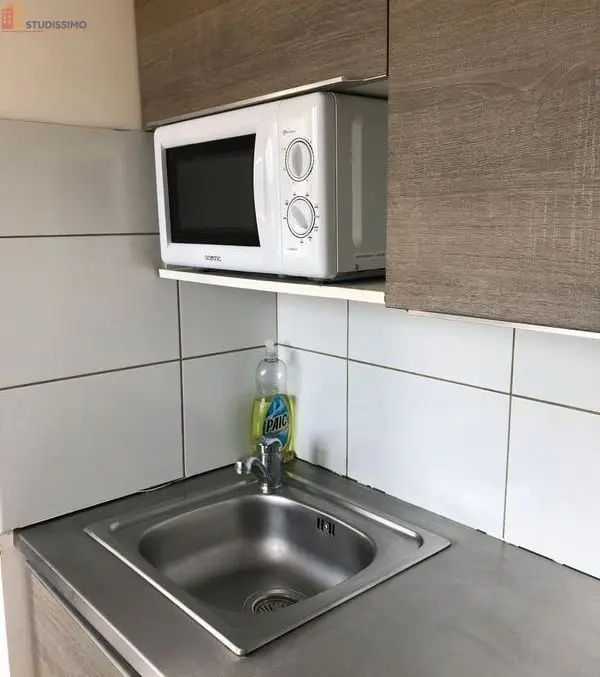 Studio 22m² Roanne - Meublé, DPE D - Photo 2