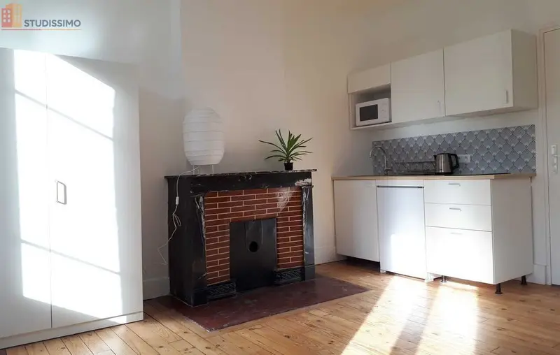 Studio 23m² Saint-Étienne centre - Lumineux, meublé - Photo 4