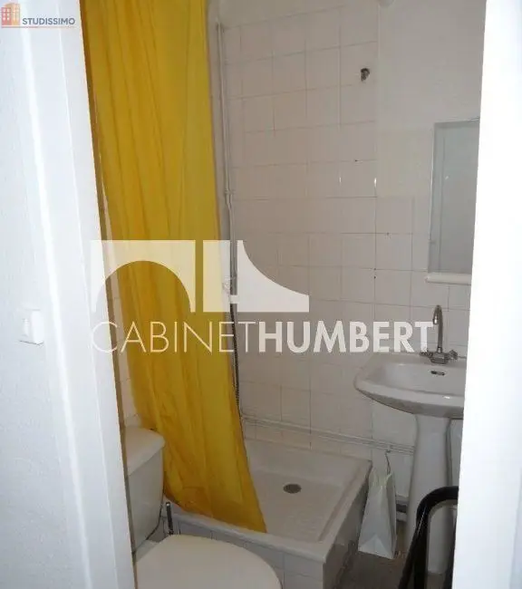 Studio 12m² Saint-Étienne 42000 - Meublé, dernier étage - Photo 7