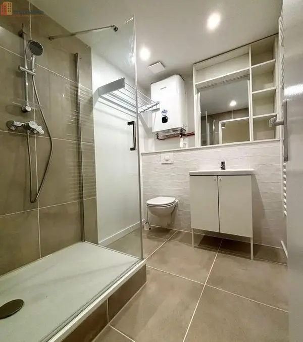 Studio meublé 24m² Saint-Étienne centre - Refait à neuf, idéal étudiant - Photo 1