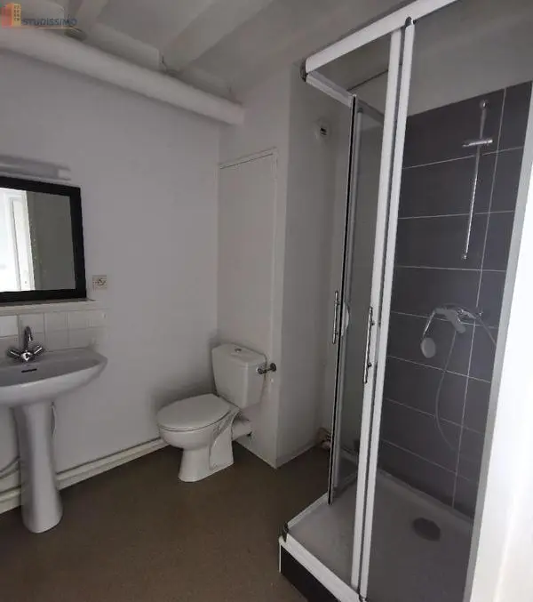 Studio 26m² Saint-Étienne 42100 - Photo 3