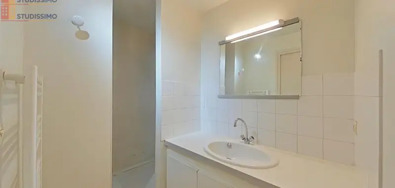Studio 31m² Saint-Étienne 42000 - Étage élevé, lumineux - Photo 1
