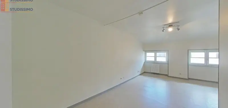 Studio 31m² Saint-Étienne 42000 - Étage élevé, lumineux - Photo 2