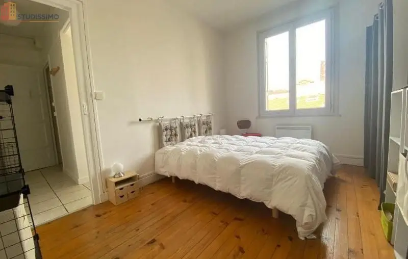 Studio 24m² Saint-Étienne 42000 - Meublé, 2e étage - Photo 3