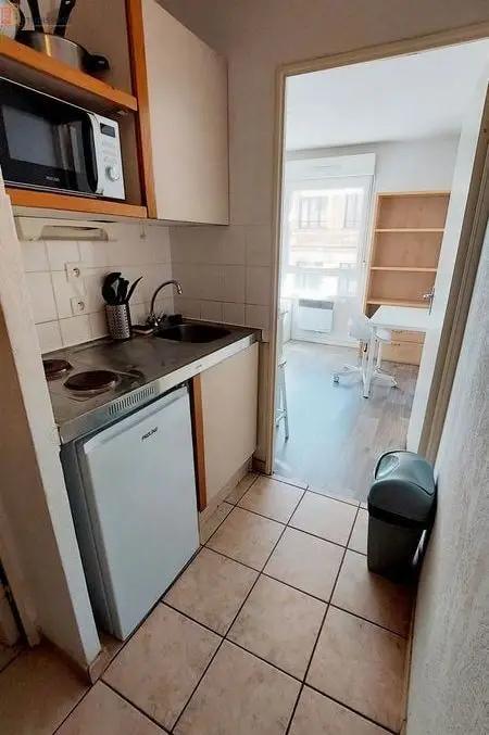 Studio meublé 18m² Saint-Étienne 42100 - Proche université, sécurisé - Photo 12