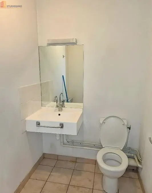 Studio meublé 18m² Saint-Étienne 42100 - Proche université, sécurisé - Photo 1