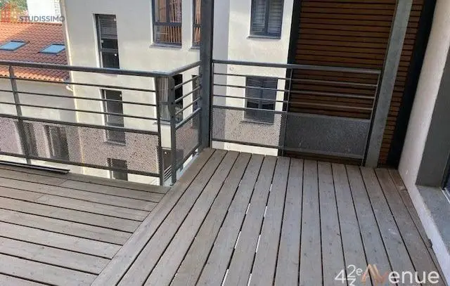 Studio meublé 23m² Saint-Étienne - Meublé, 2e étage - Photo 2