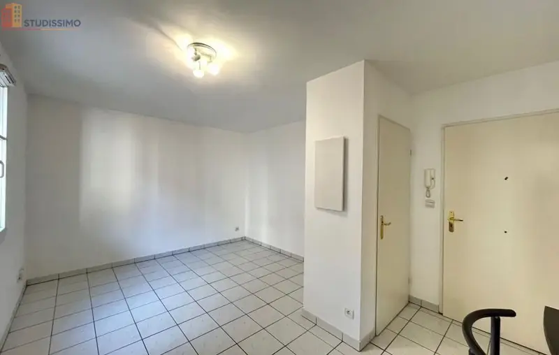 Studio 22m² Saint-Étienne centre - Lumineux, DPE C - Photo 10