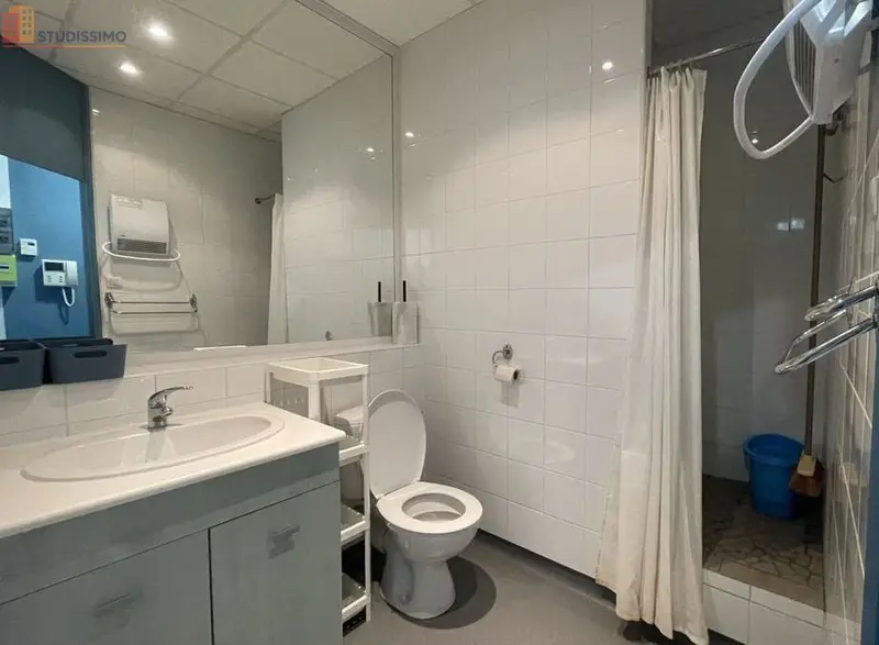 Studio meublé 20m² Saint-Étienne 42100 - Meublé, DPE D - Photo 3
